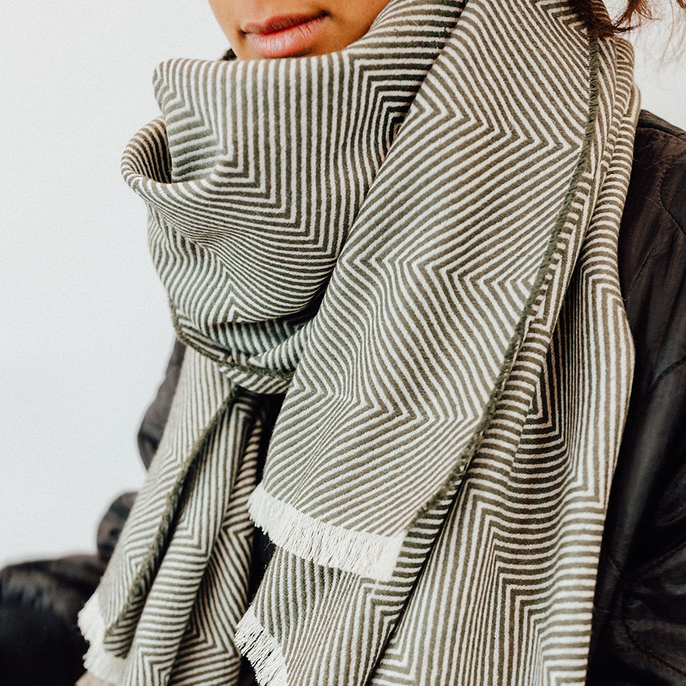ZigZag scarf • Army Green - Sustainable Fabrics